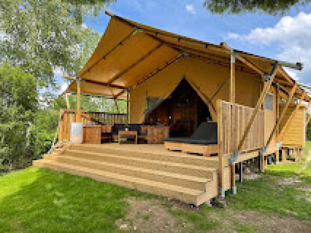 AZUR Rosencamping Schwabische Alb