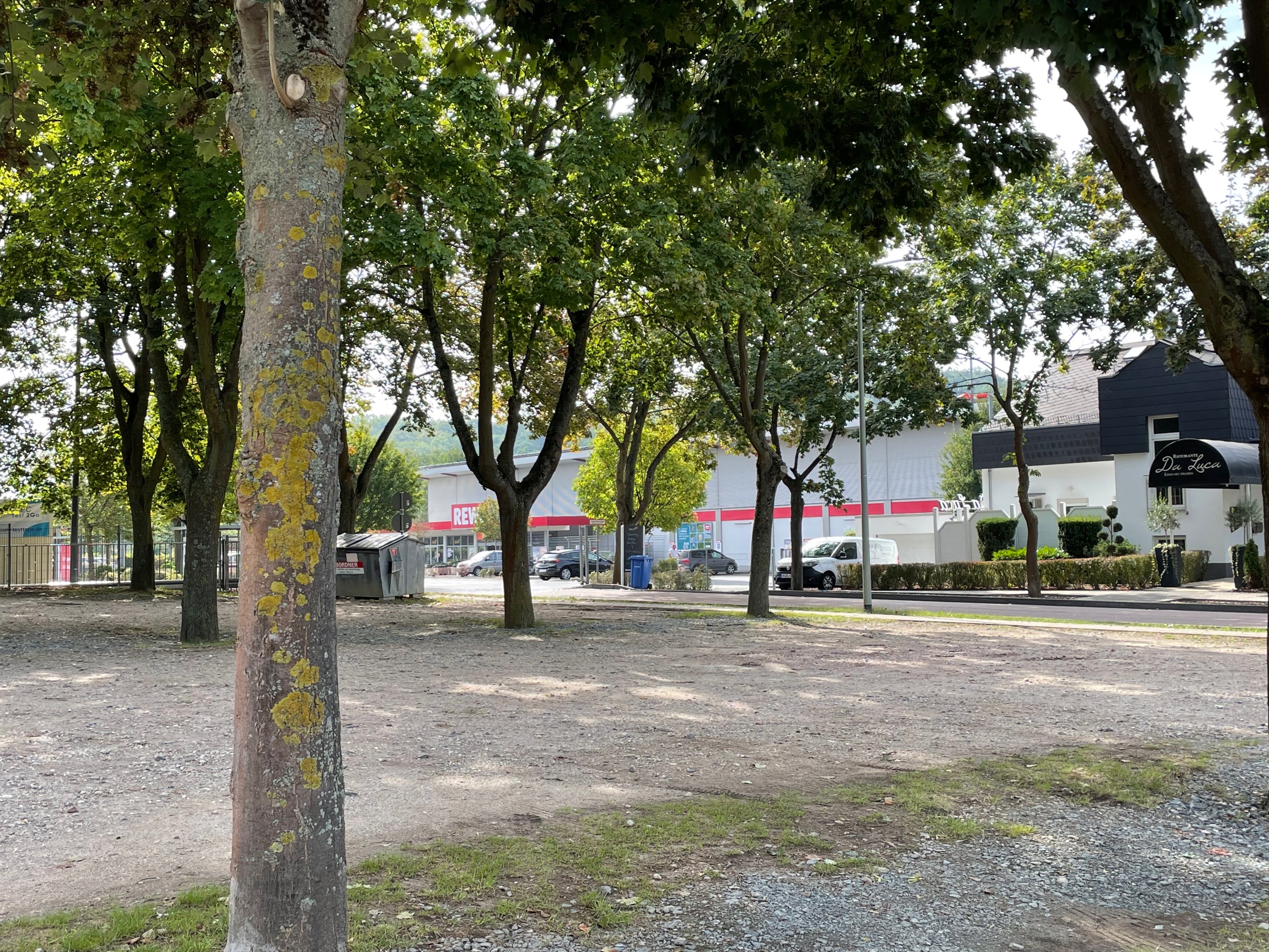 Stellplatz Am Schwimmbad — Photo 2