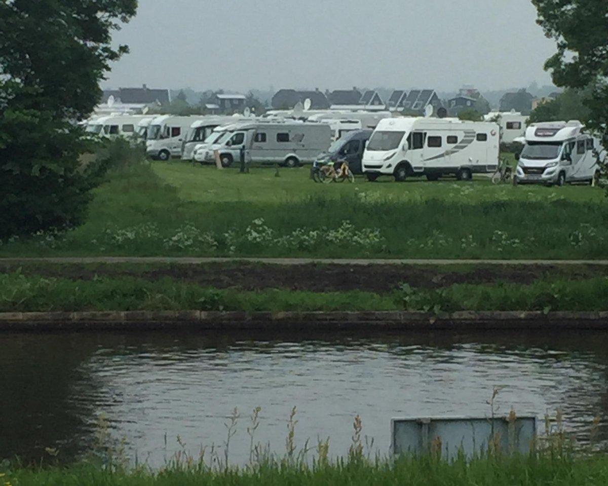 Camperresort Bodelaeke Giethoorn — Photo 3