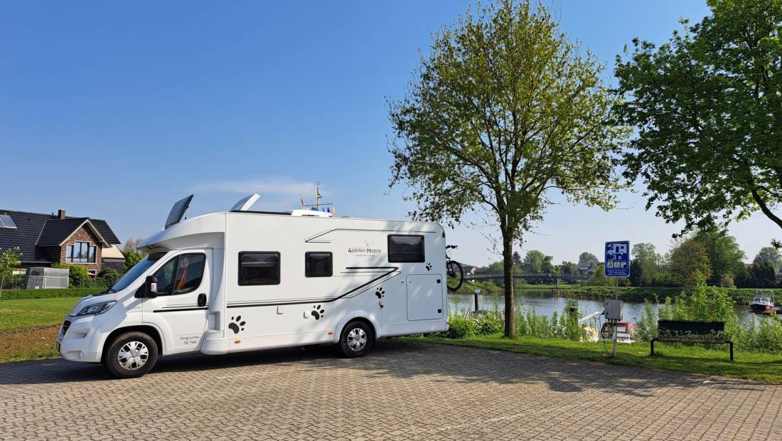 Yachthafen Haren — Photo 2