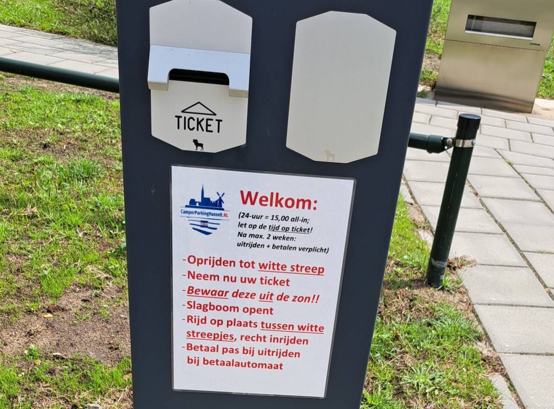 Camperparking Hasselt — Photo 3