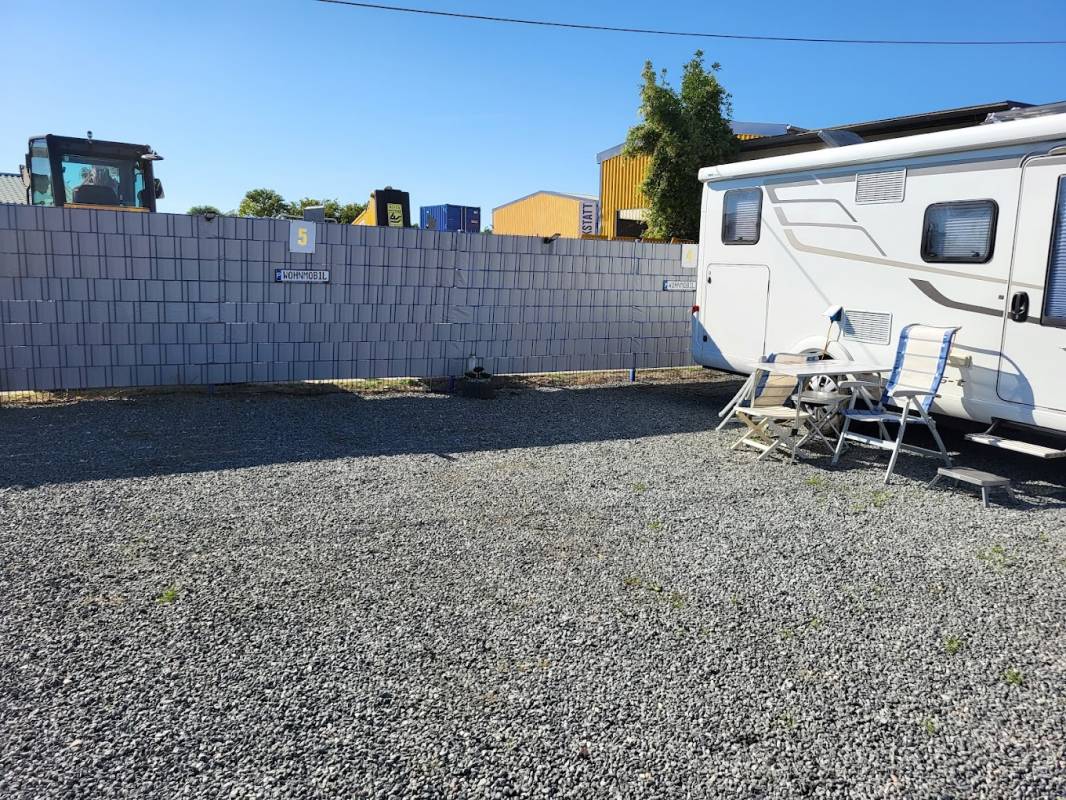 Stralsund Wohnmobil Parking — Photo 2
