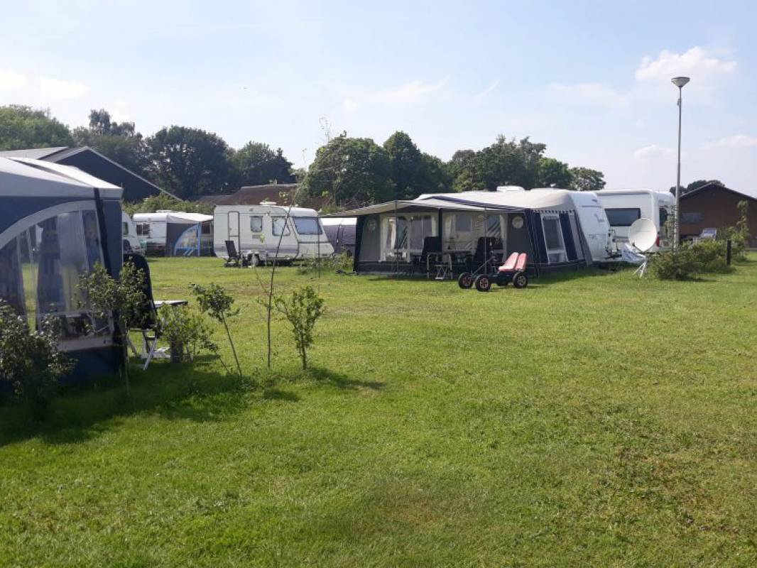 Camping Het Scholtemeijer — Campingplass in Diffelen