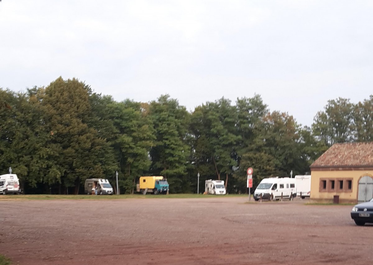 Stellplatz Bitche — Área de autocaravanas in Bitche