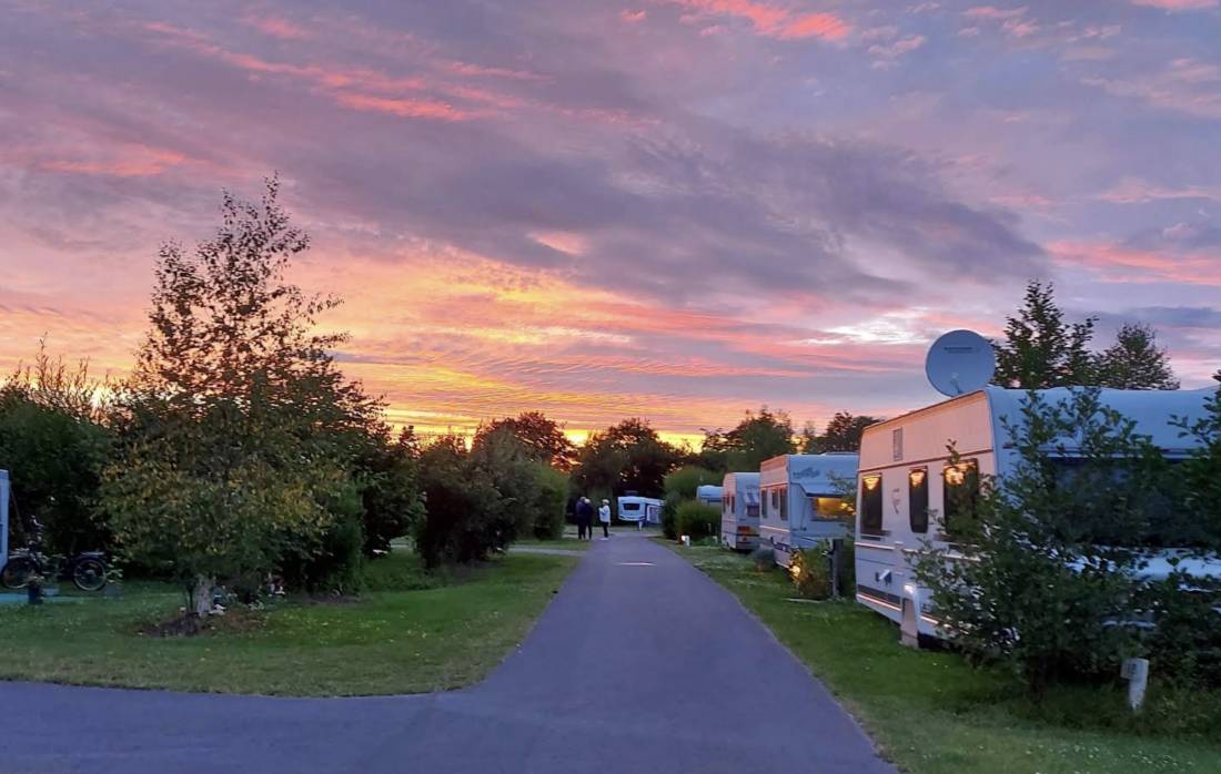 Camping 't Oude Willemsveldt — Campsite in Oude Willem