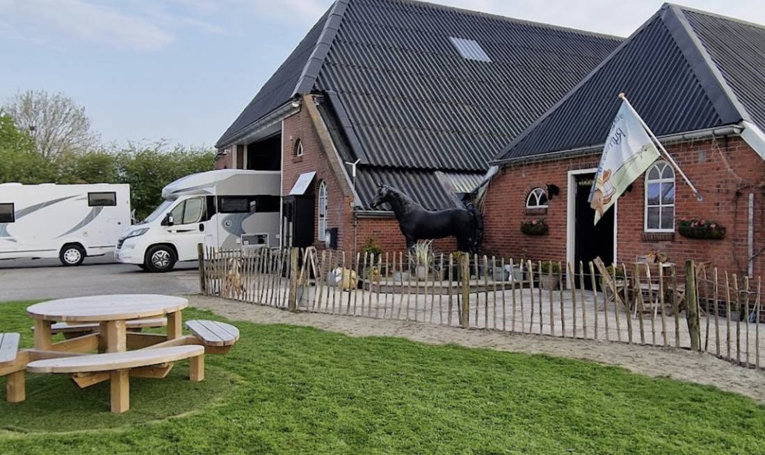 Camperplaats Westerwijtwerd