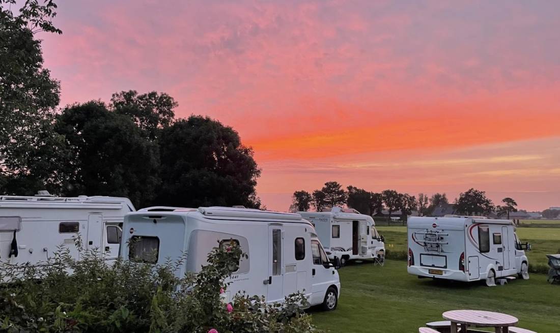 Camperplaats Westerwijtwerd — Photo 2