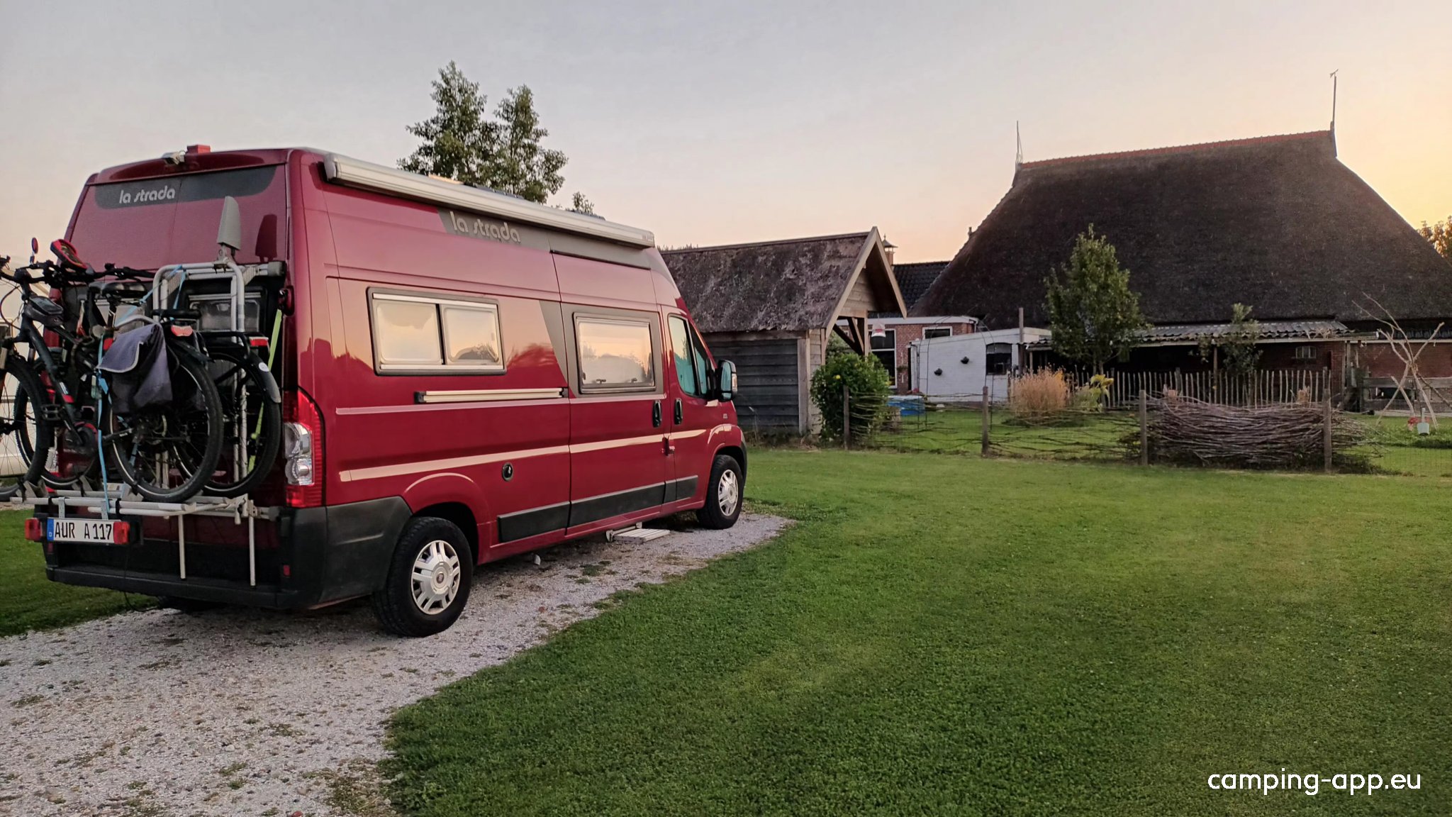 Camperplaats Oer de Wjuk