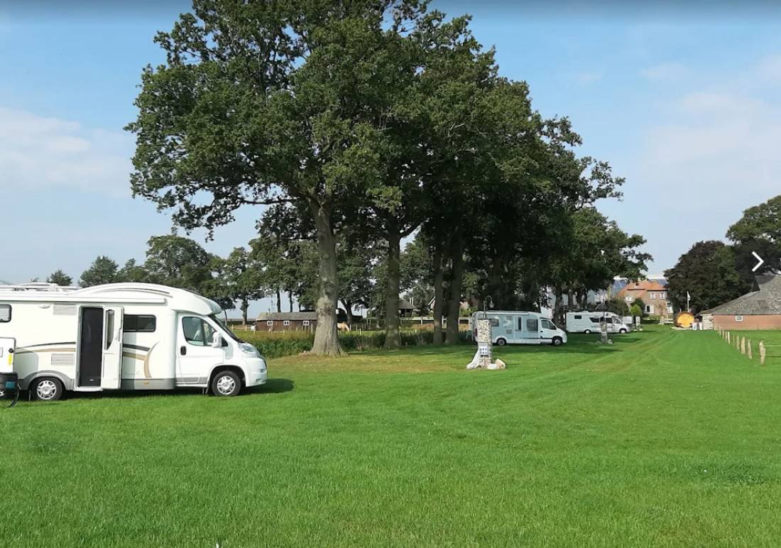 Camperplaats Langs de Esch — Photo 2