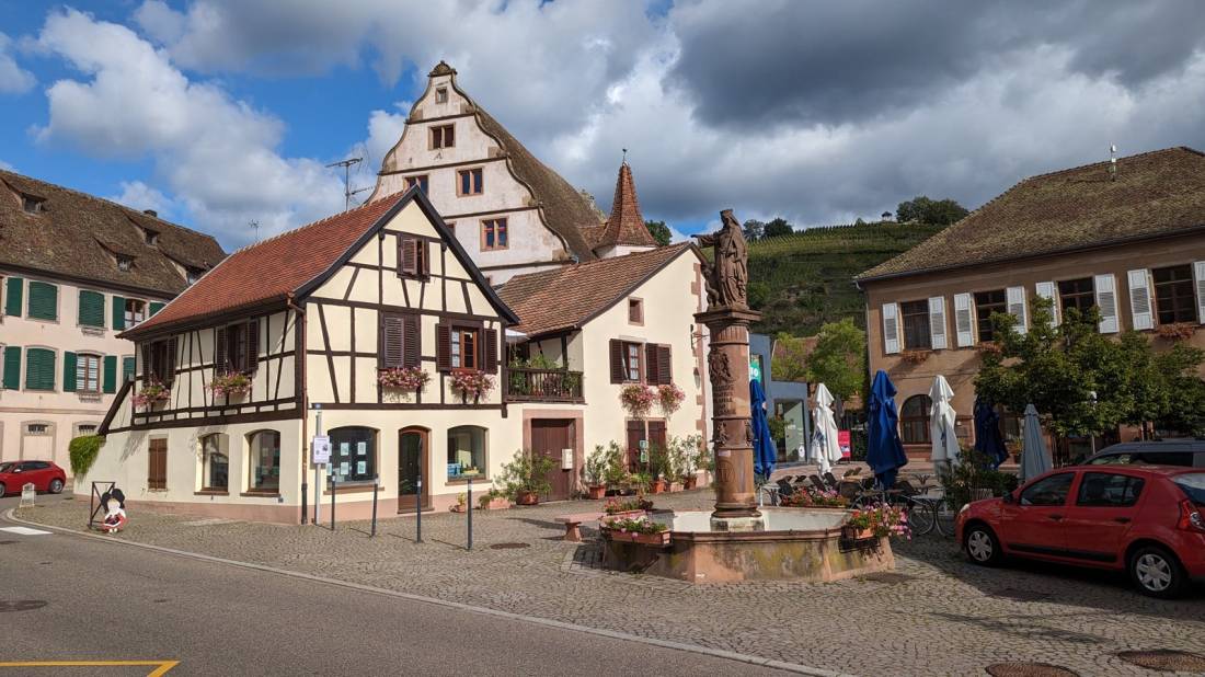 Aire Camping-Car — Photo 3