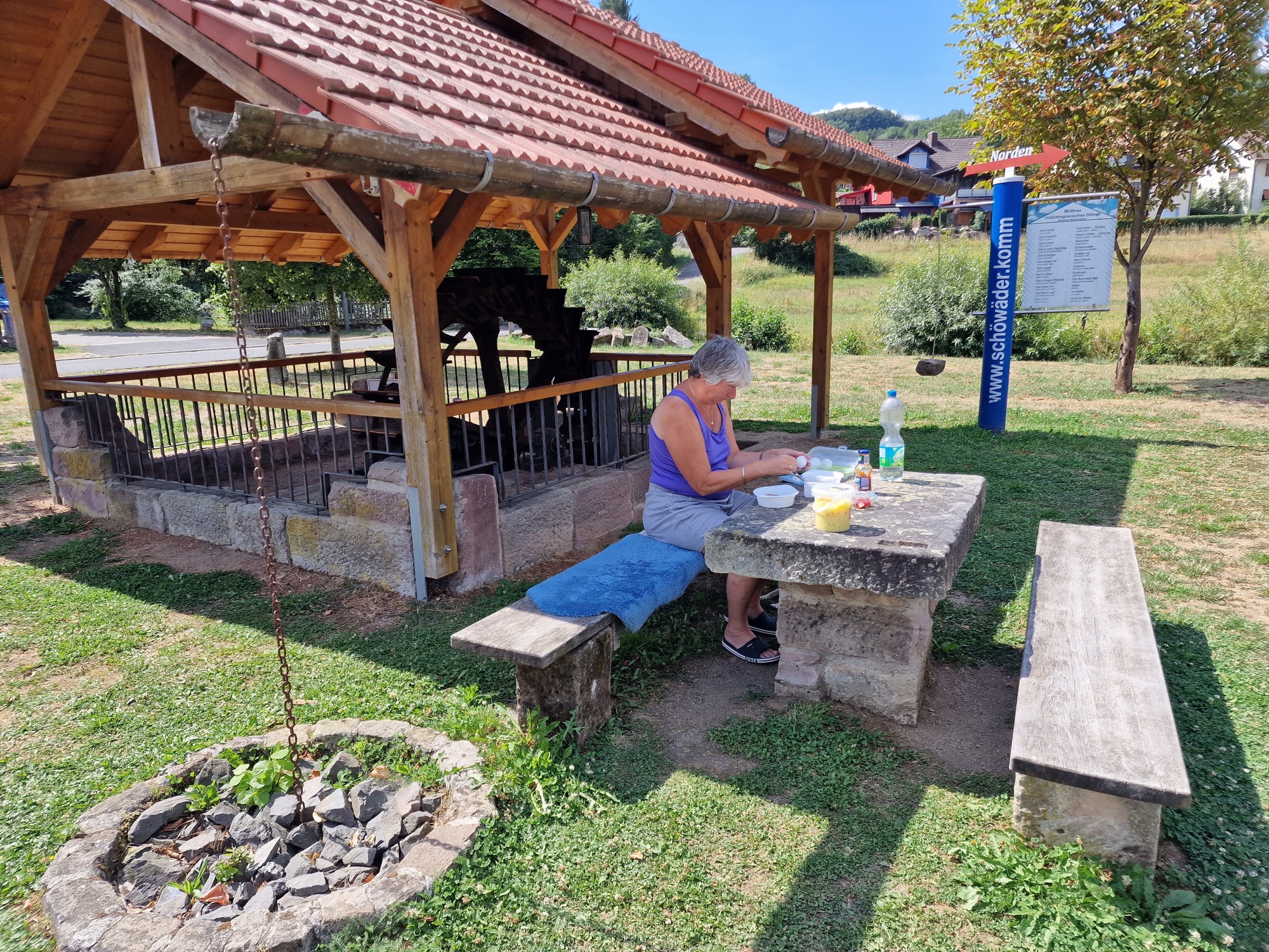 Dorfplatz Motten — Photo 5