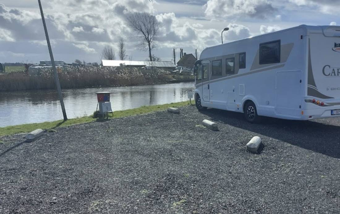 Camperpark Dokkum, 't Dockumer Grootdiep — Photo 2