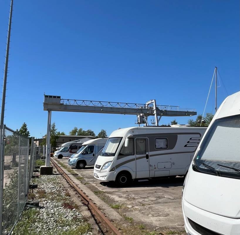 Parkplatz Borbe Yachttank — Photo 4