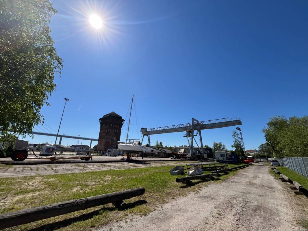 Parkplatz Borbe Yachttank — Photo 5