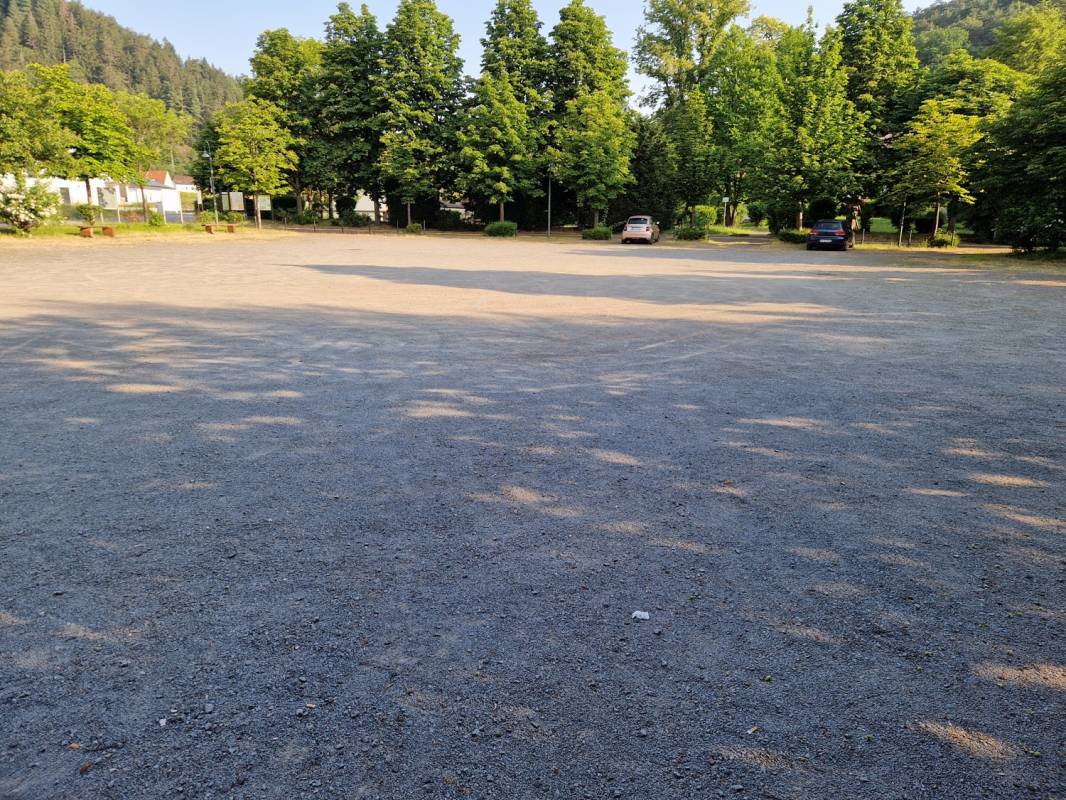 Zum Fuße des Teufelstisches — Motorhome pitch in Hinterweidenthal