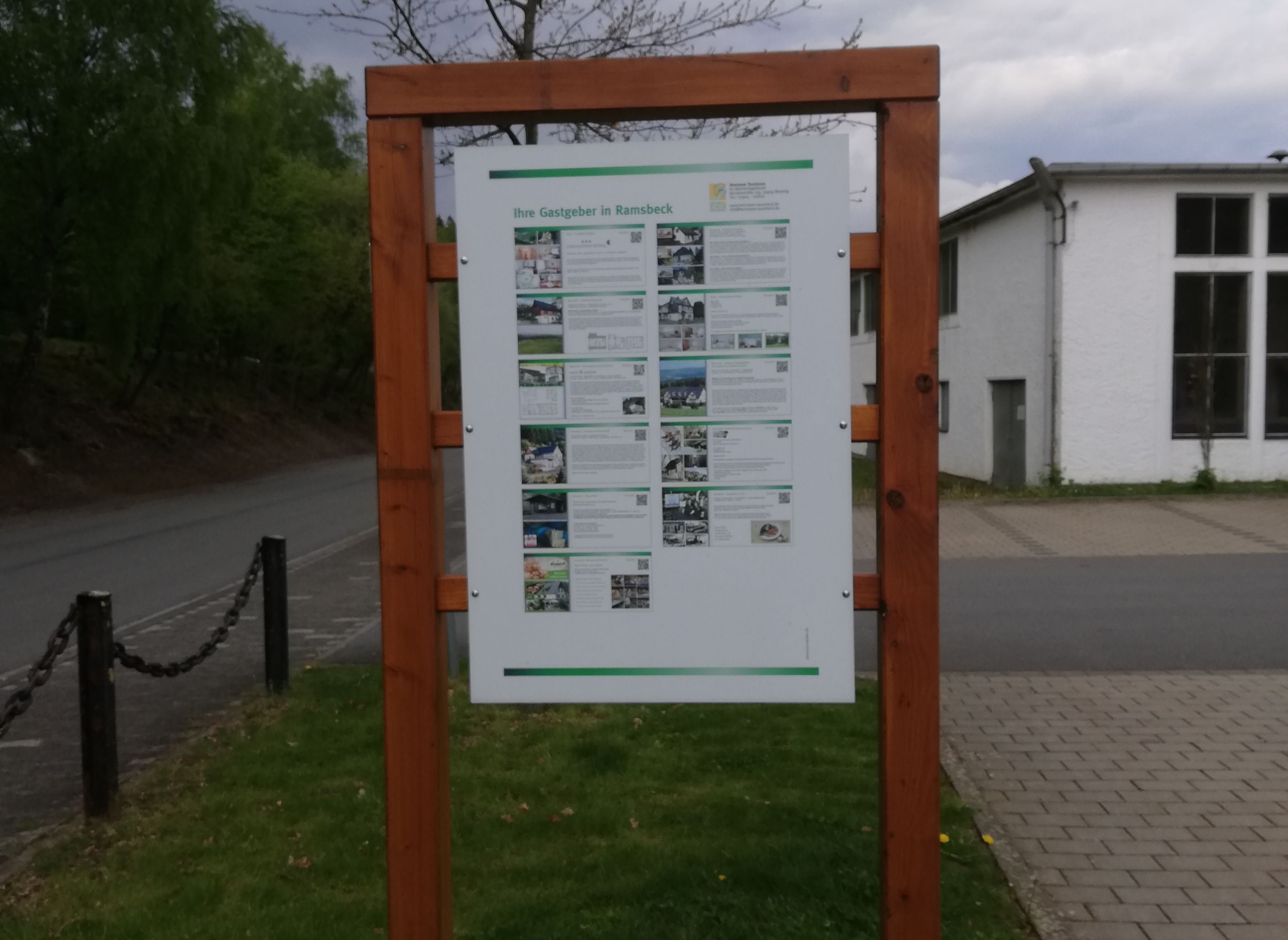 Parkplatz am Sauerländer Besucherbergwerk — Photo 5