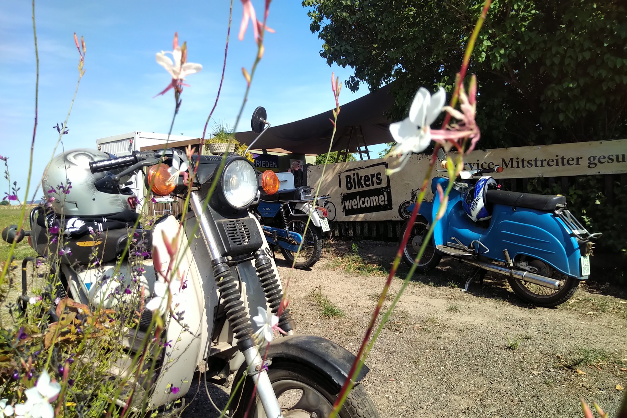 Dorf Idylle mit Anschluss an ein Café — Photo 4