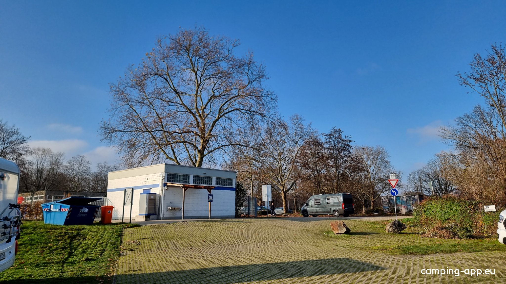 Stellplatz Gifiz Strandbad Offenburg — Photo 3