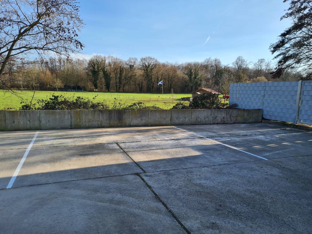 Privater ruhiger Stellplatz Nähe BAB 5 Zwingenberg-Rodau — Photo 2