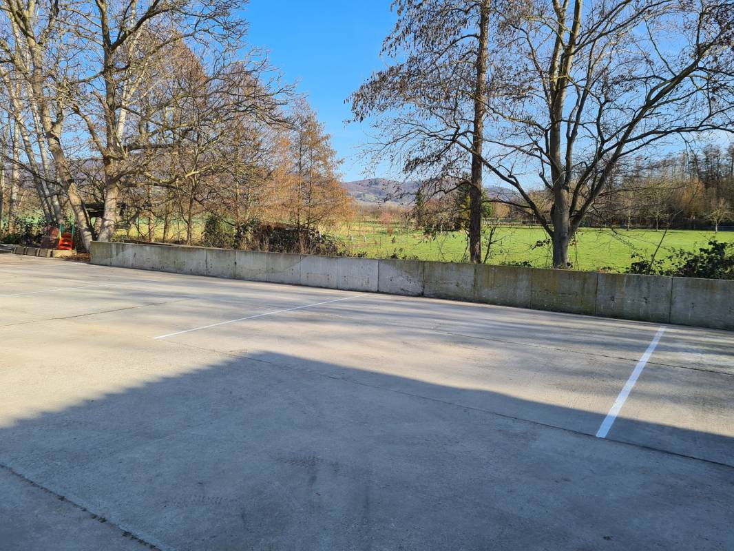 Privater ruhiger Stellplatz Nähe BAB 5 Zwingenberg-Rodau