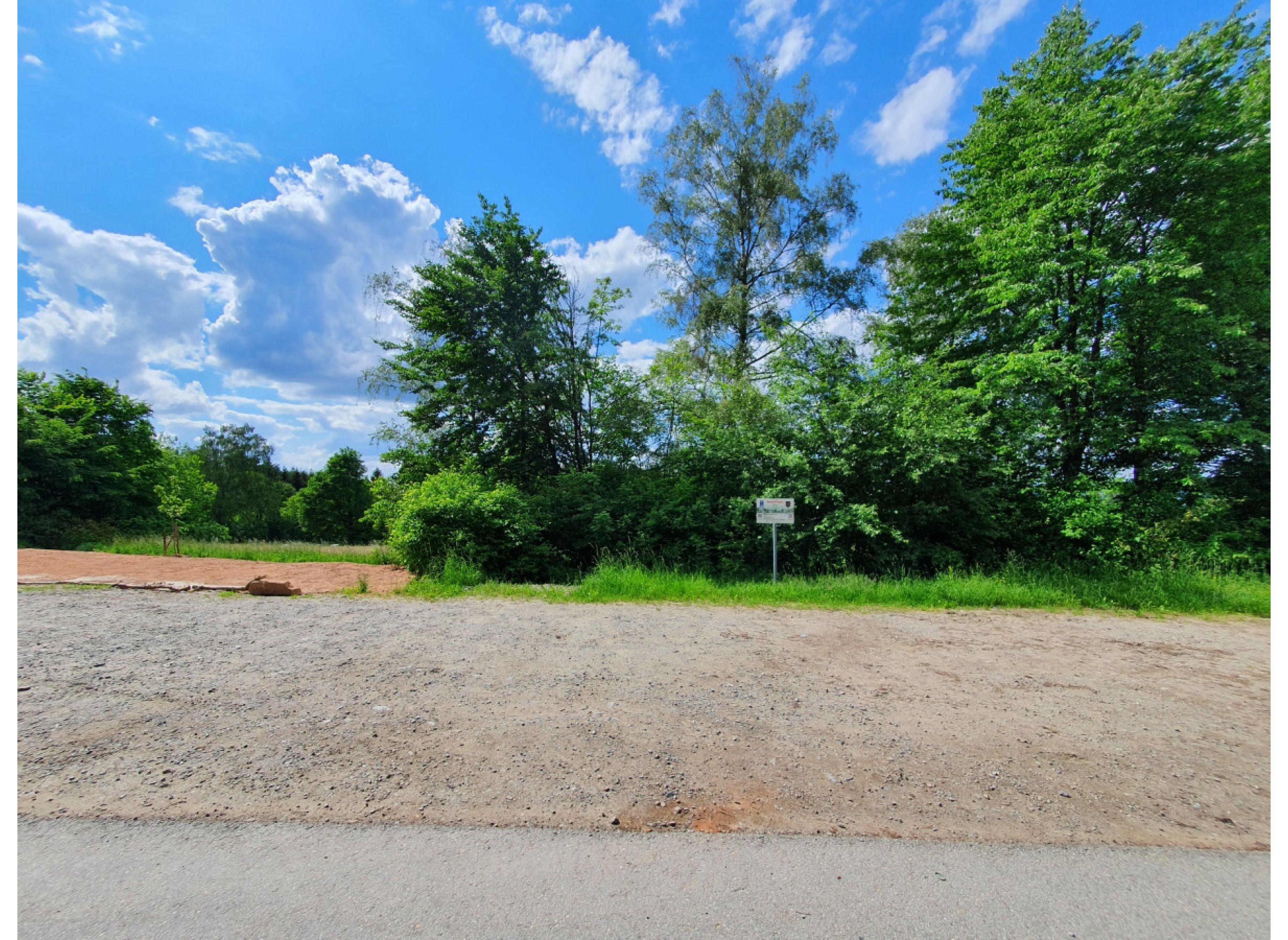 Stellplatz im Odenwald-Dorf Siedelsbrunn mit Panoramablick — Photo 2