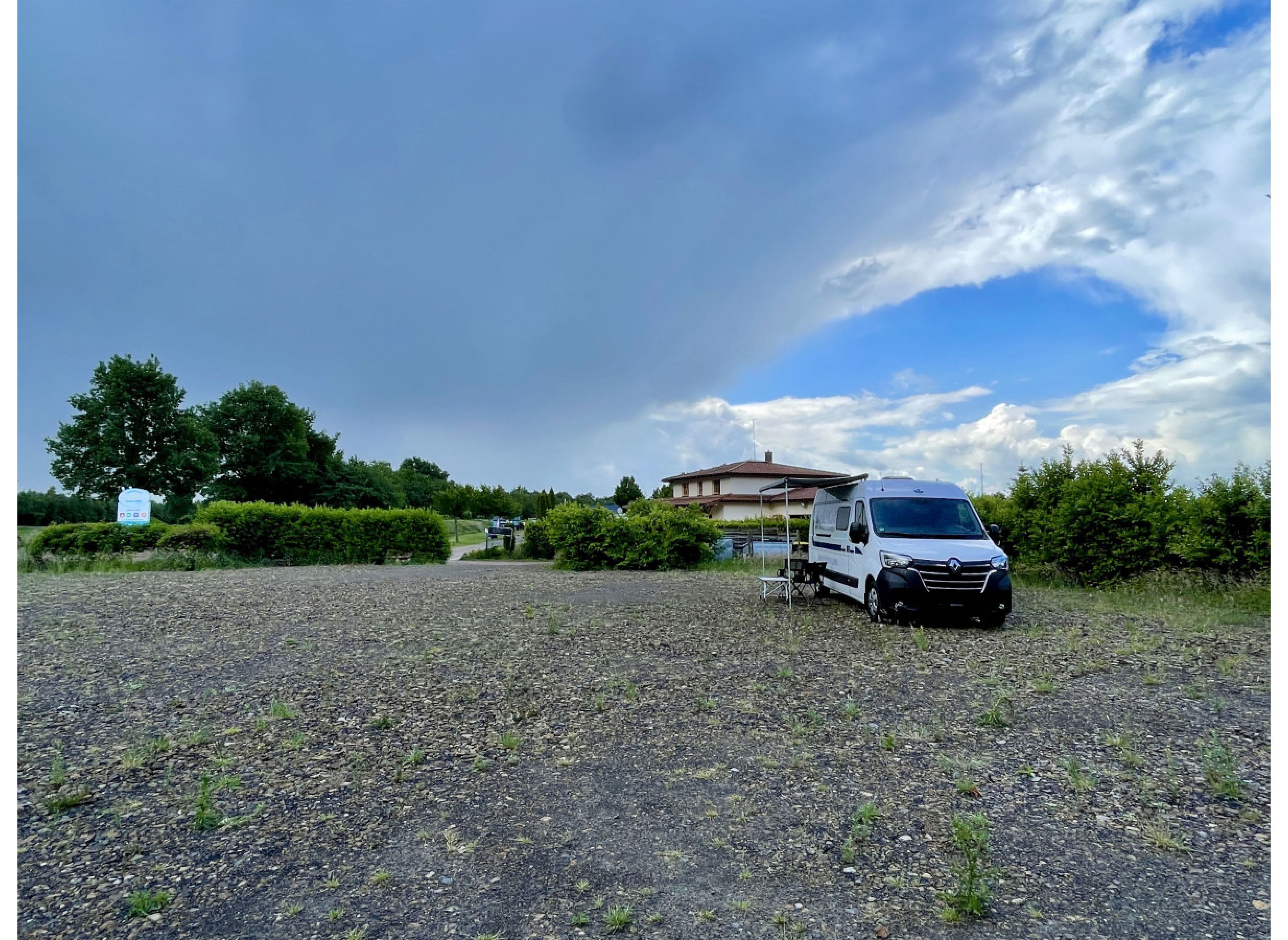 Traumhafter Stellplatz in der Nähe vom See — Photo 3