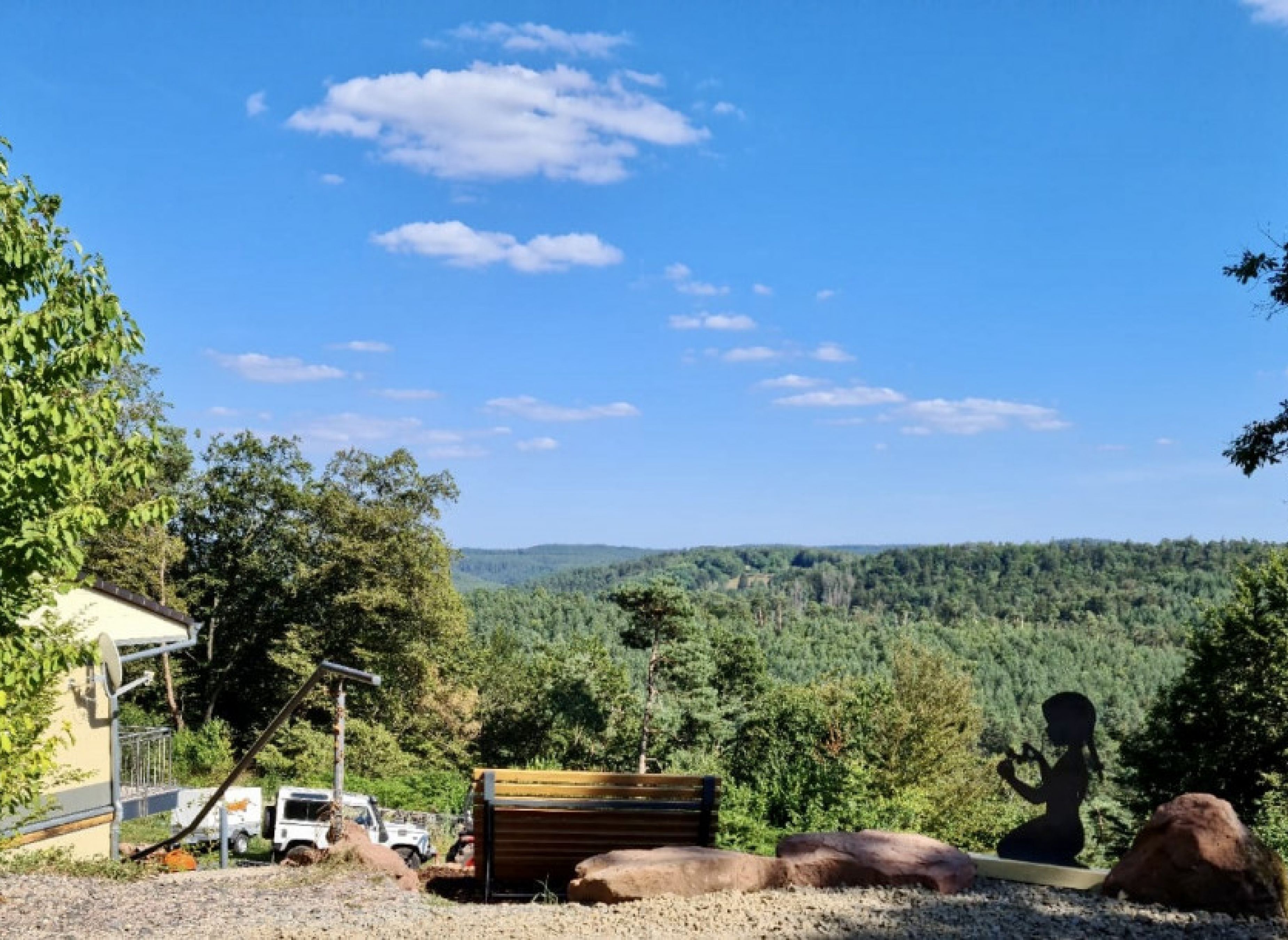 Einzelplatz mit Blick in den Pfälzer Wald — Photo 3
