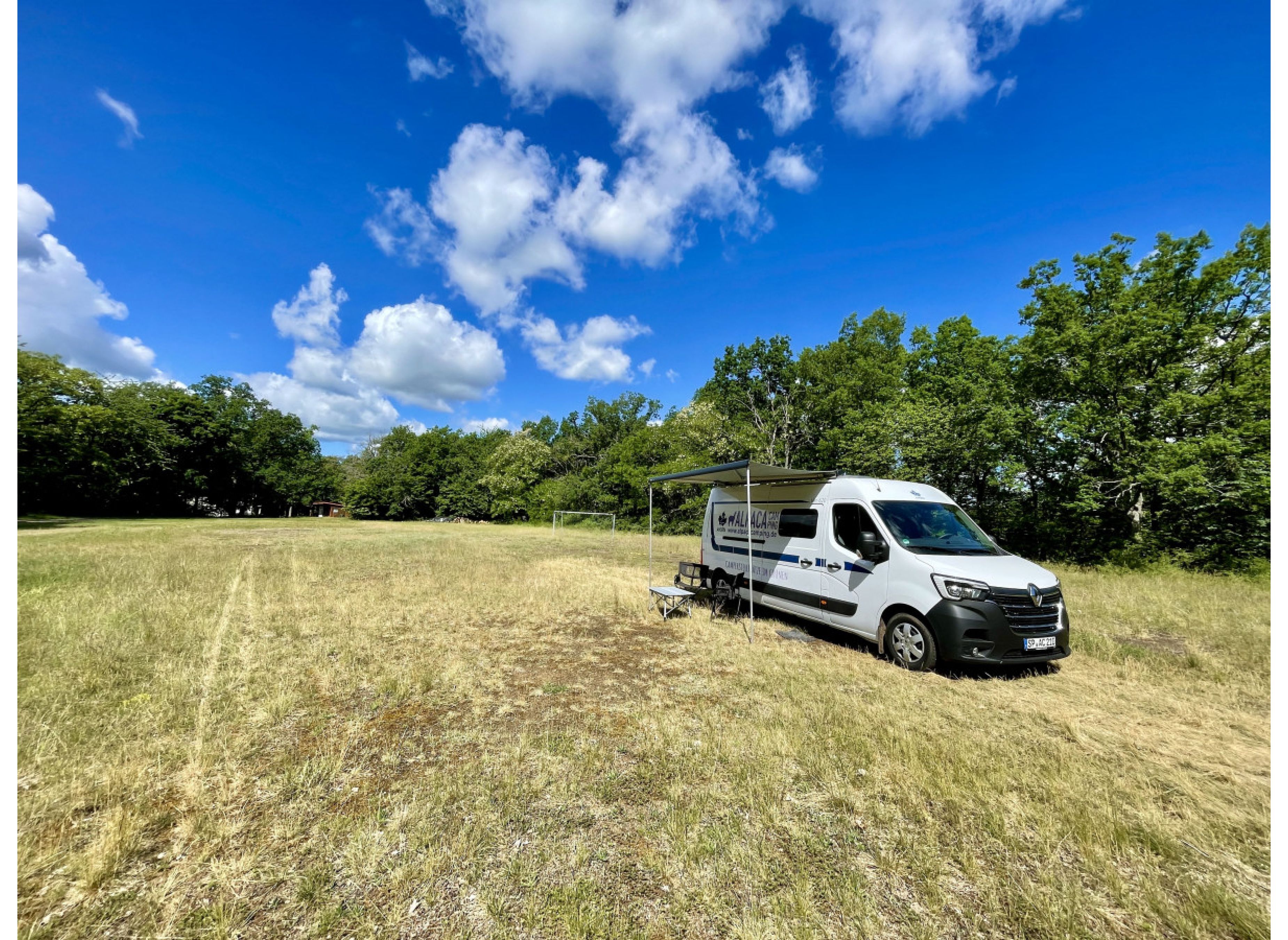 Waldplatz an der Pfälzerwaldhütte — Photo 2