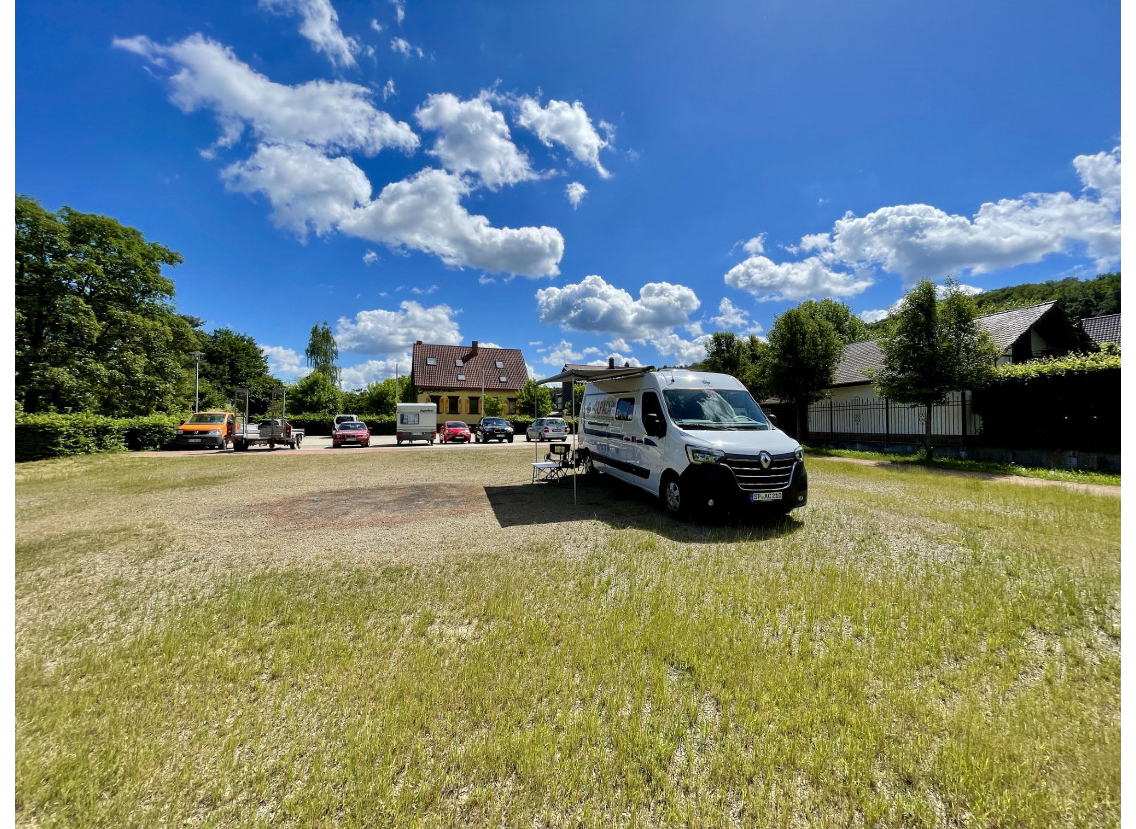 Idyllisches Plätzchen am Festplatz — Photo 3