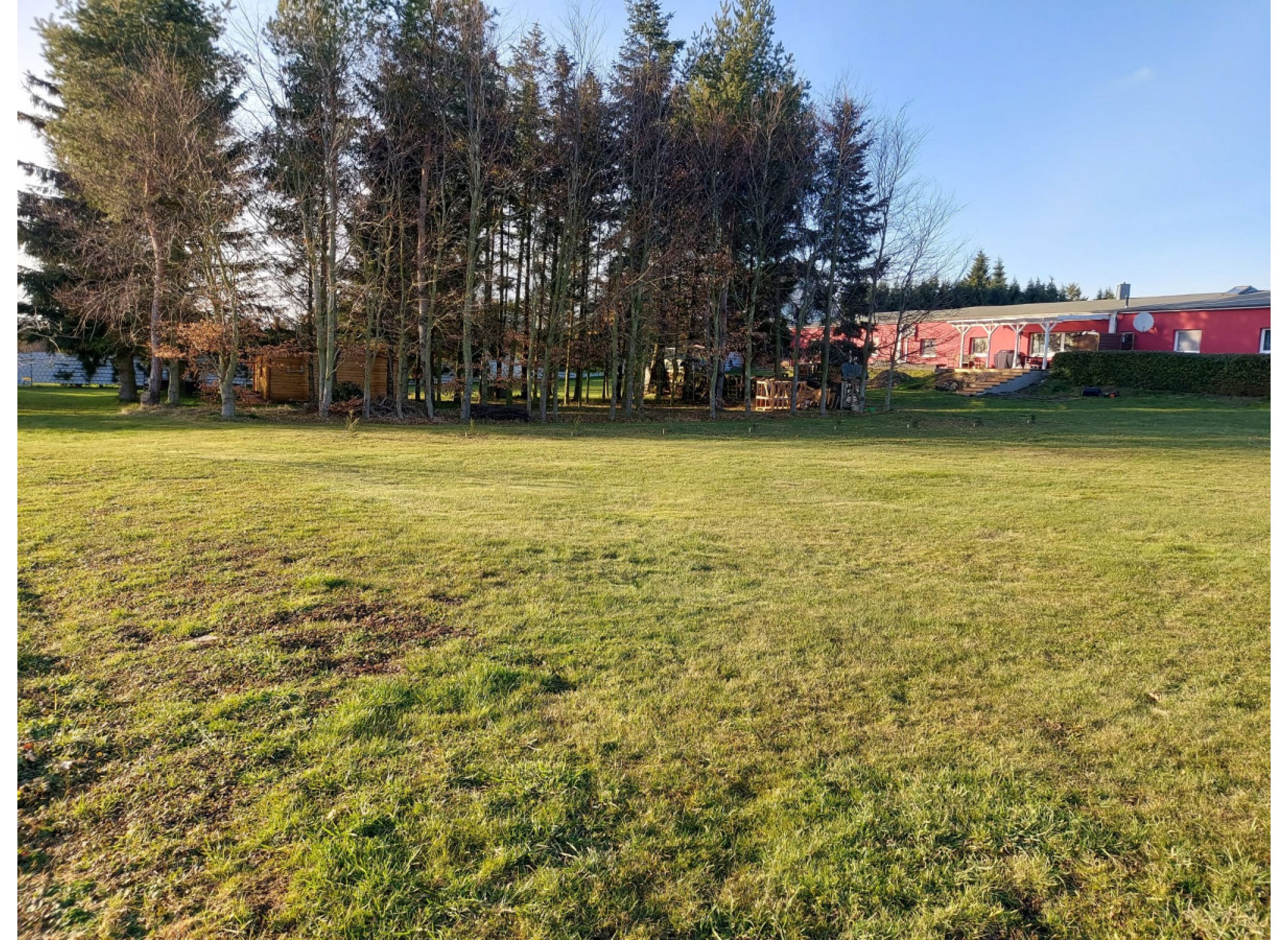 Natur pur, abseits der Hauptstraße und trotzdem zentral — Photo 3