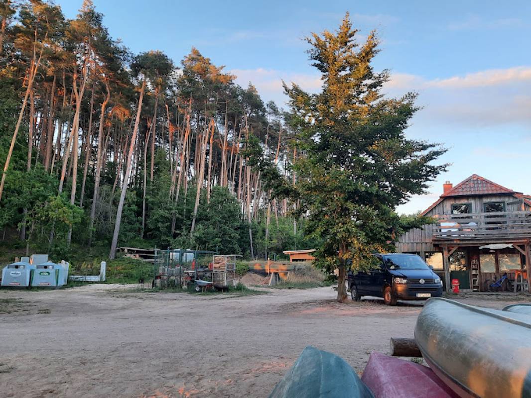 Naturcamping in der Seenplatte — Motorhome pitch in Carpin