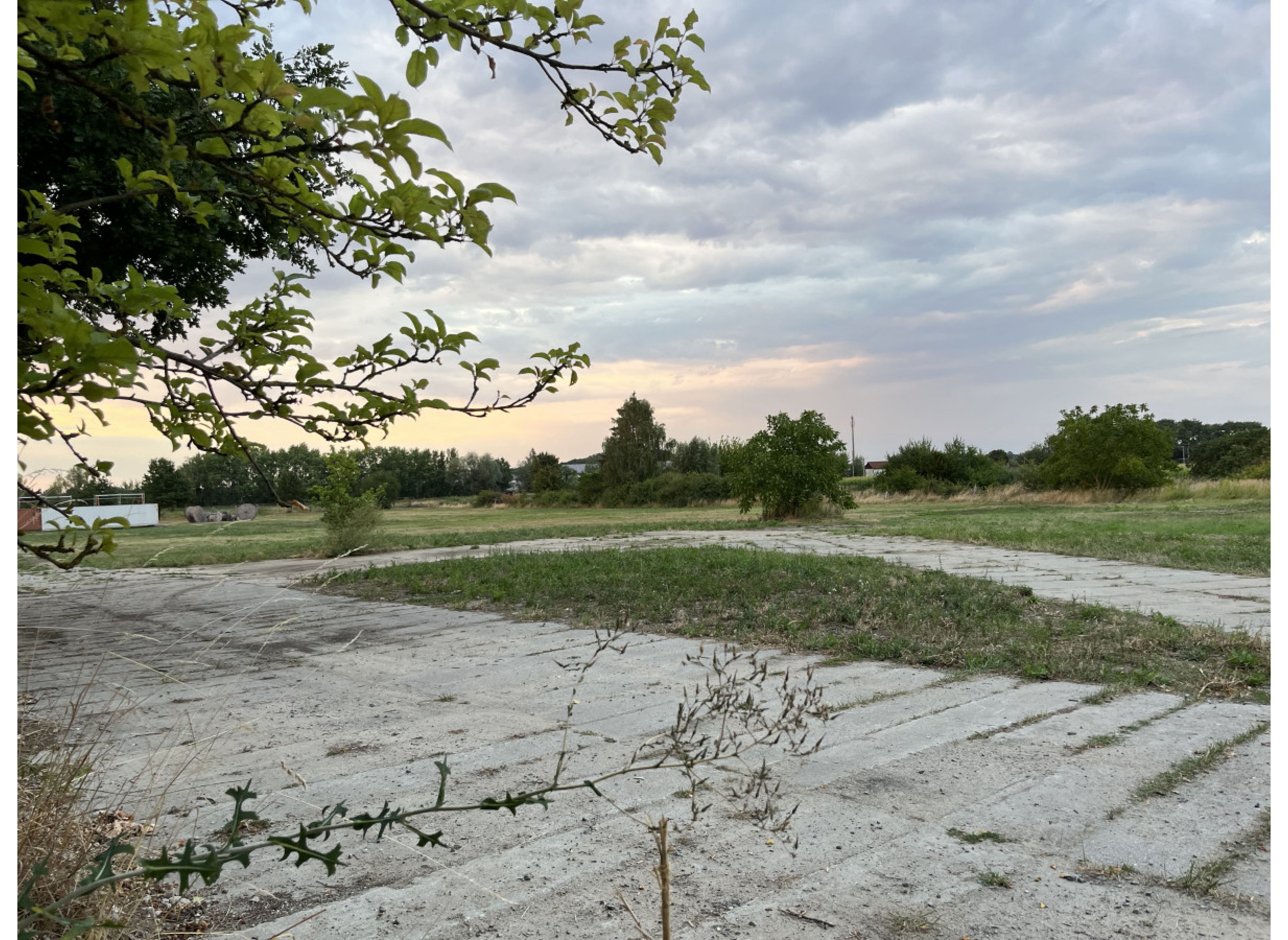 Campen im Grünen am Dorfrand #2 — Photo 2