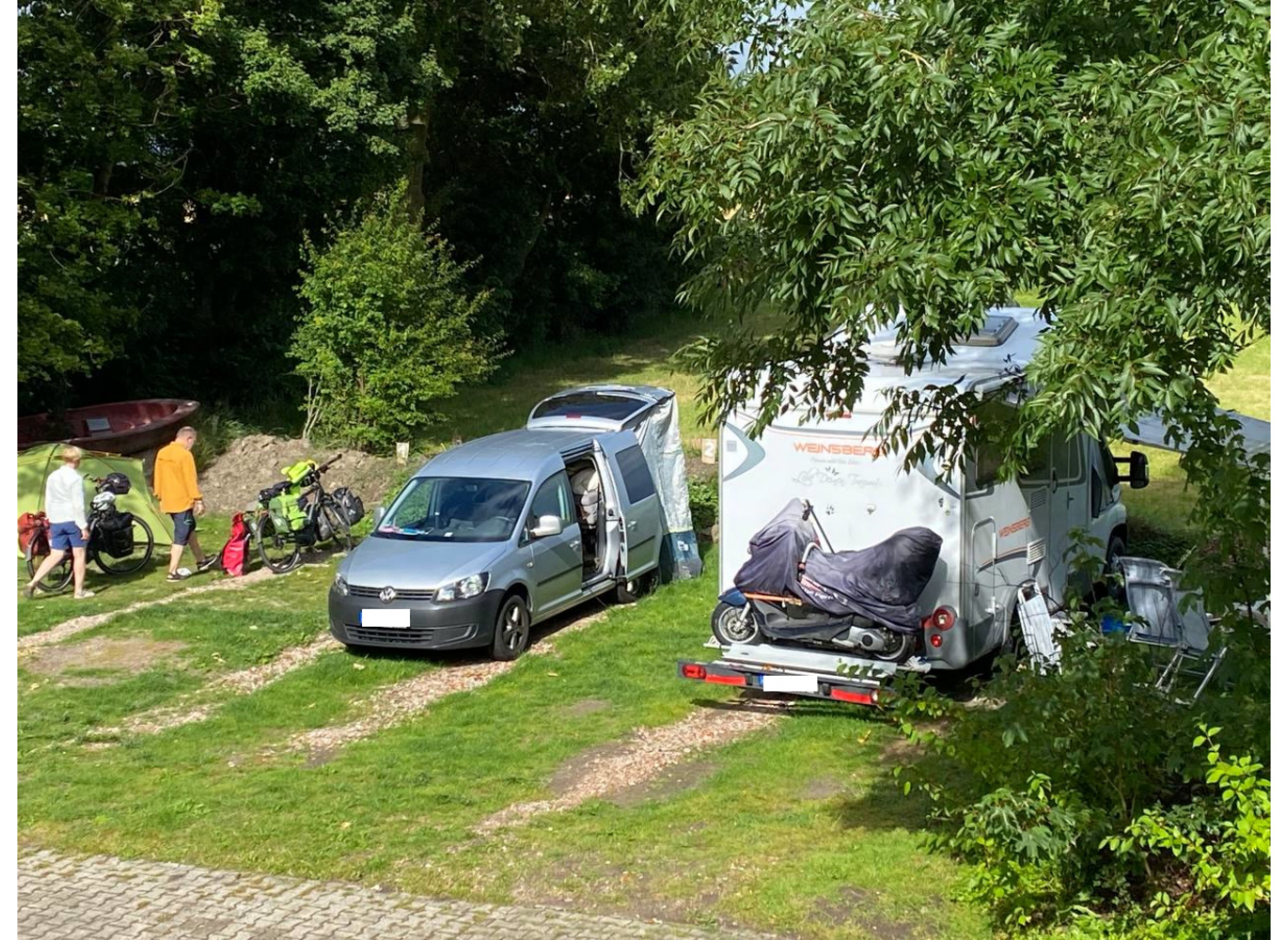 Camping an der Nordsee zwischen Greetsiel und Norden — Photo 2