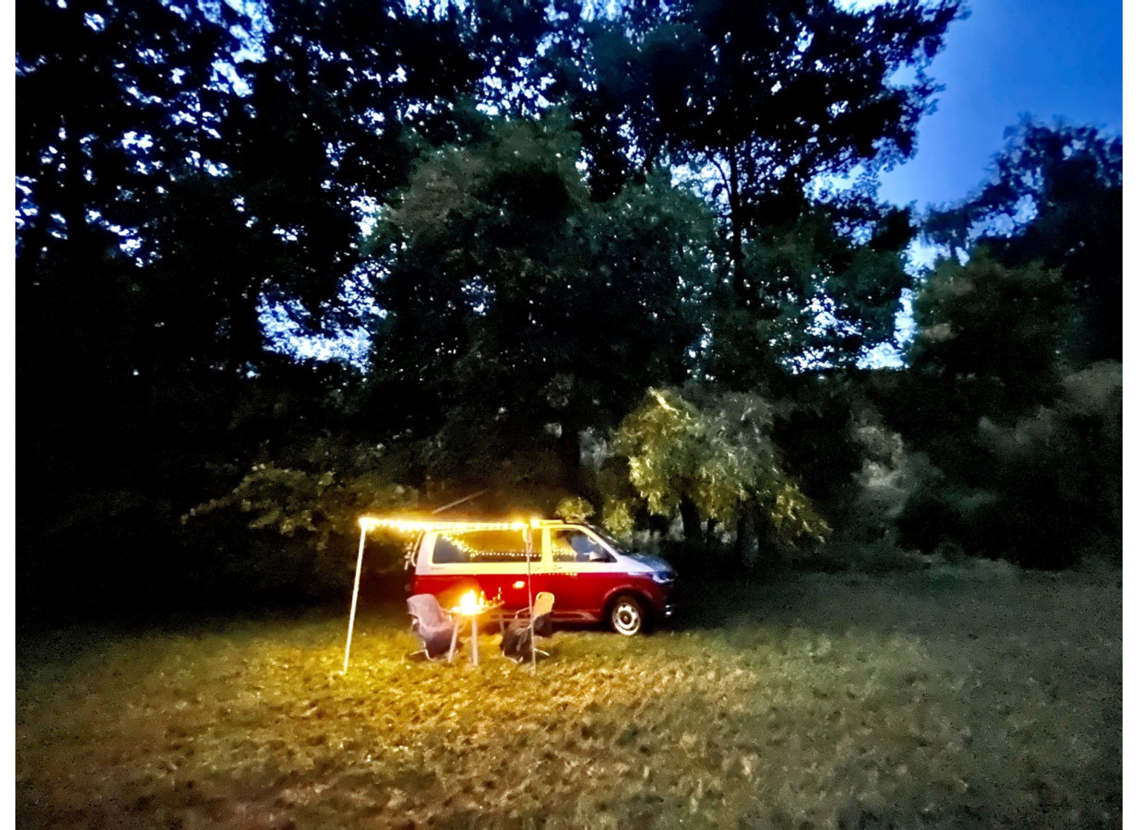 Idyllischer Wiesenstellplatz an der Wern direkt an einem Wasserfall