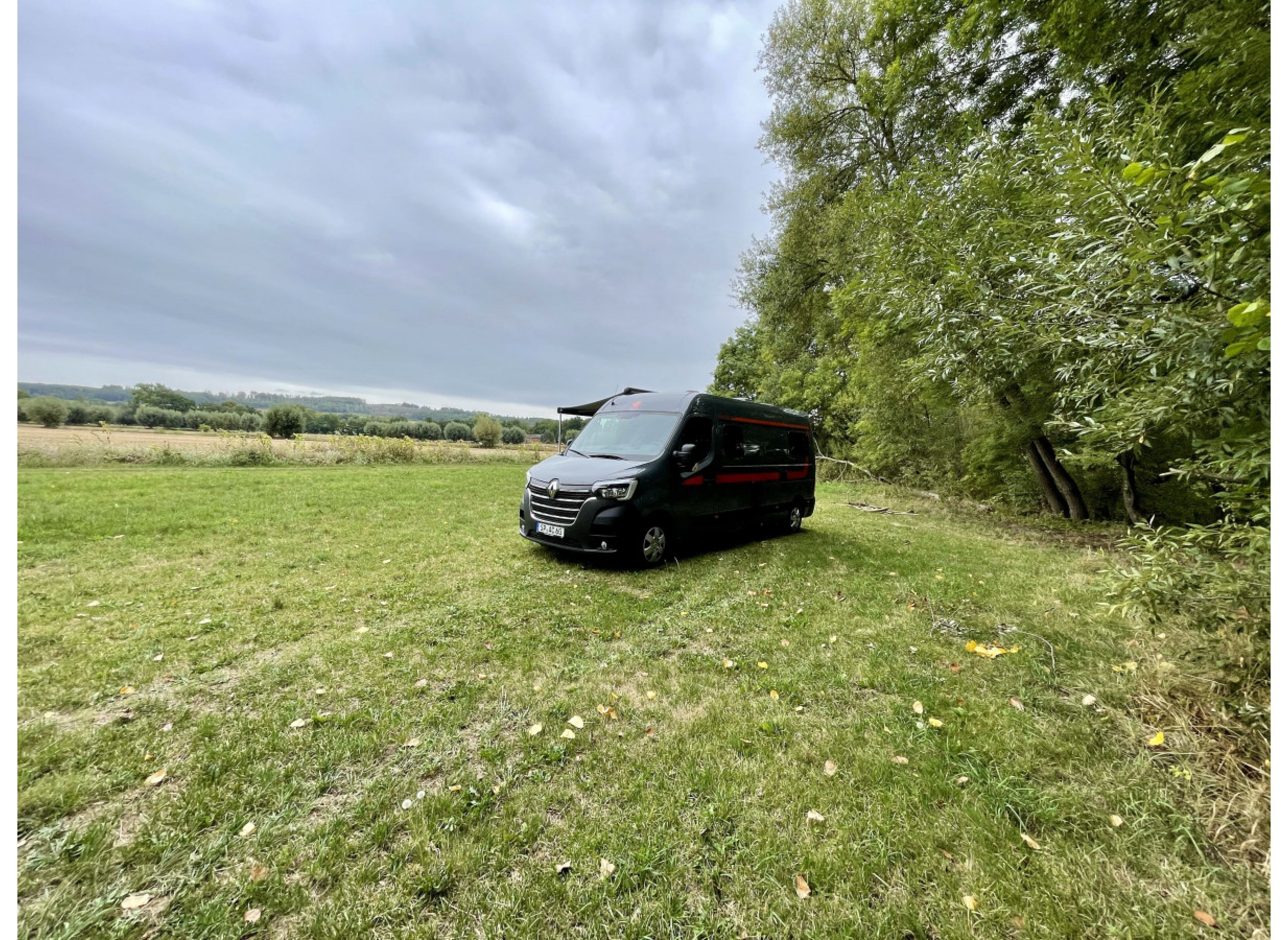 Idyllischer Stellplatz direkt am Flussufer #2 — Photo 3