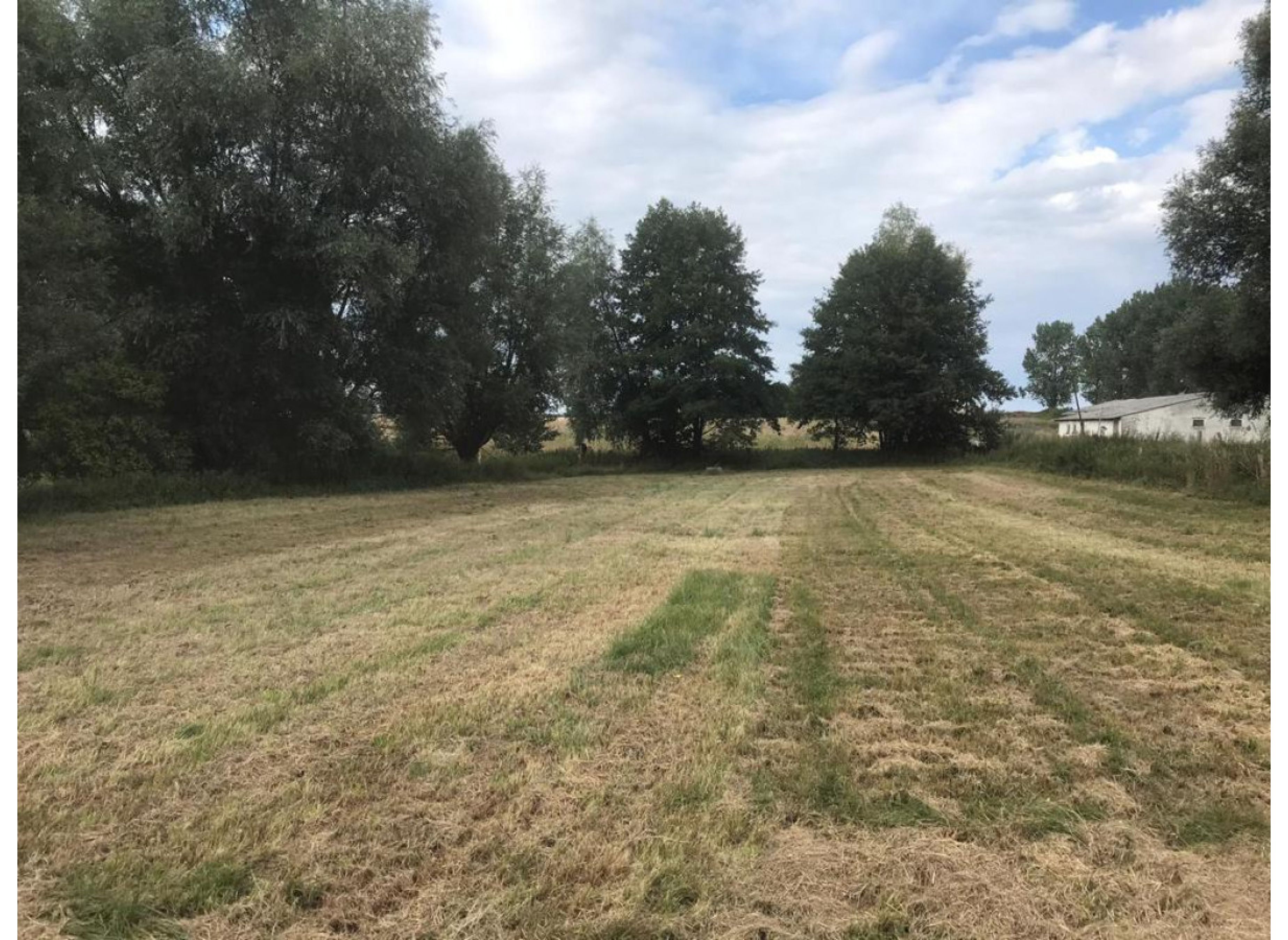 Stellplatz in ruhiger Lage — Photo 2