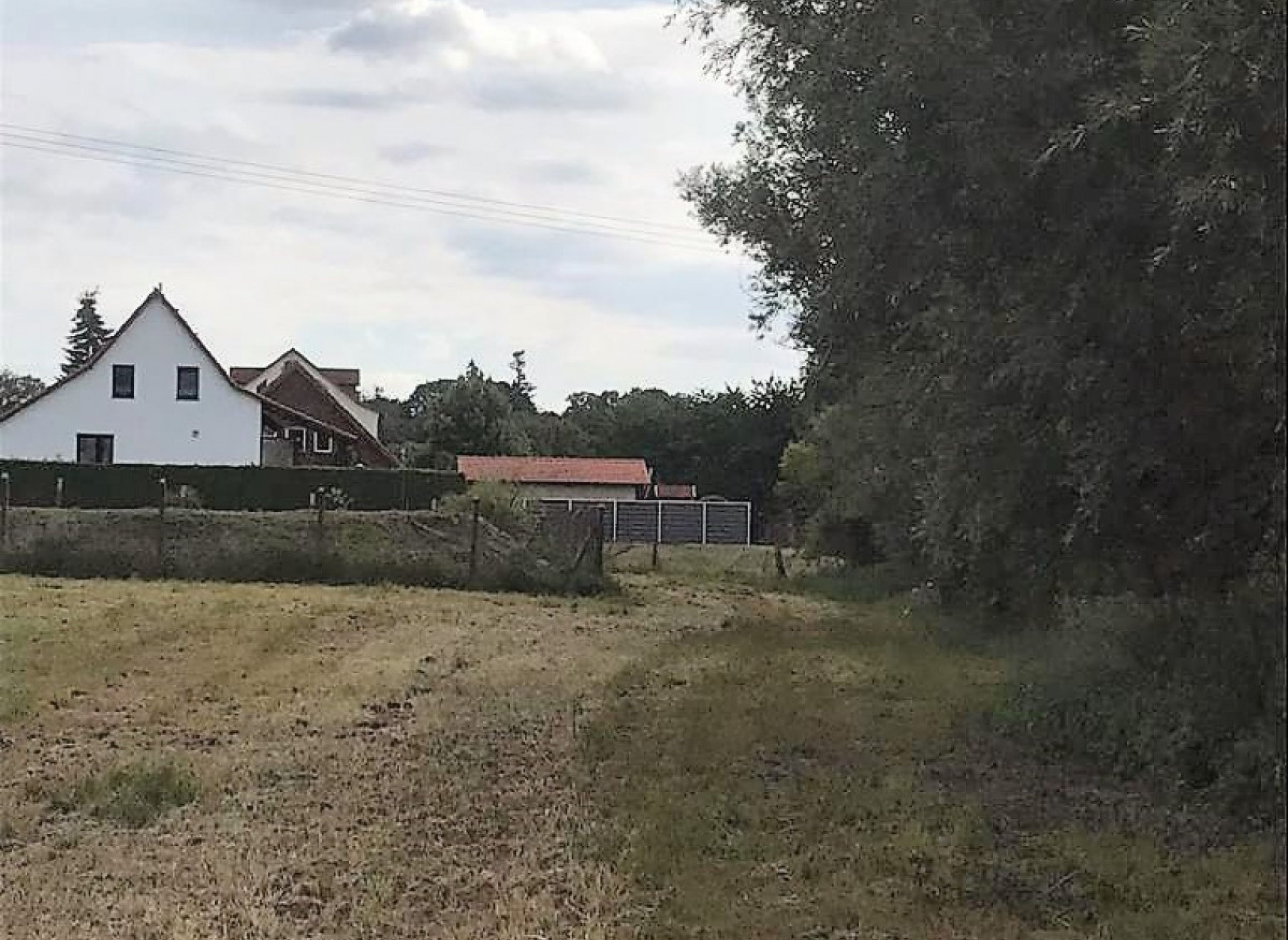 Stellplatz in ruhiger Lage — Photo 3