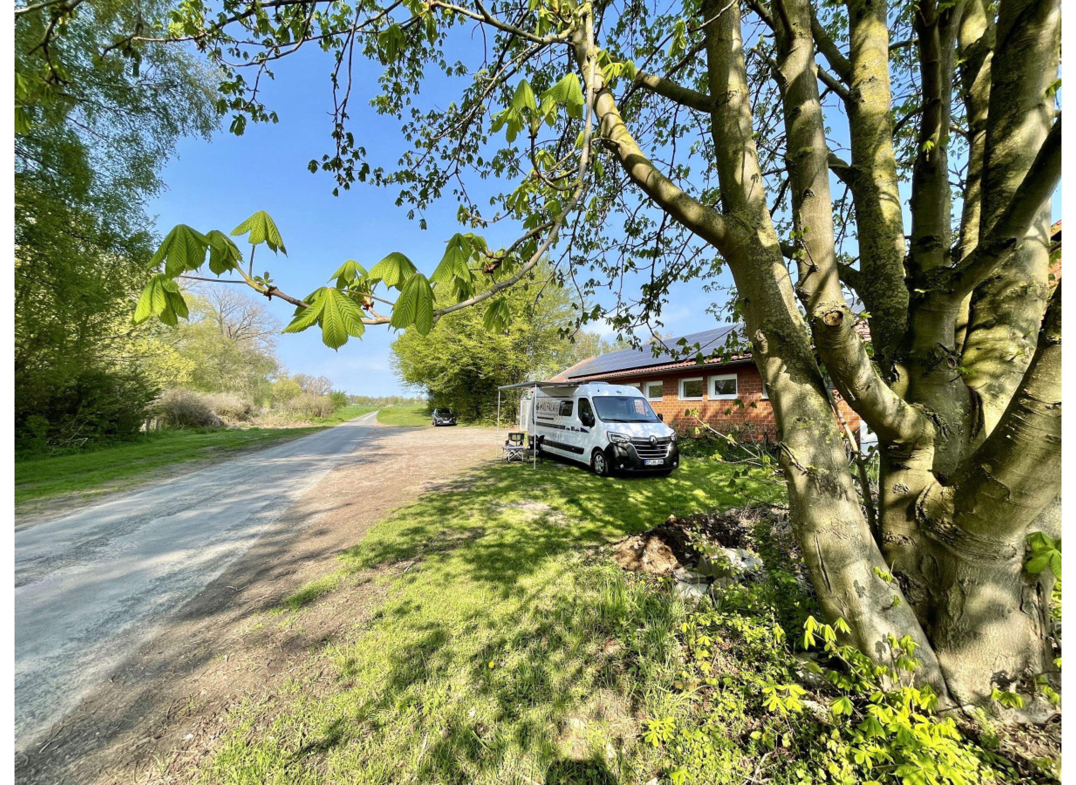 Wunderschöner Campingstellplatz direkt an der Eder mit Weitblick