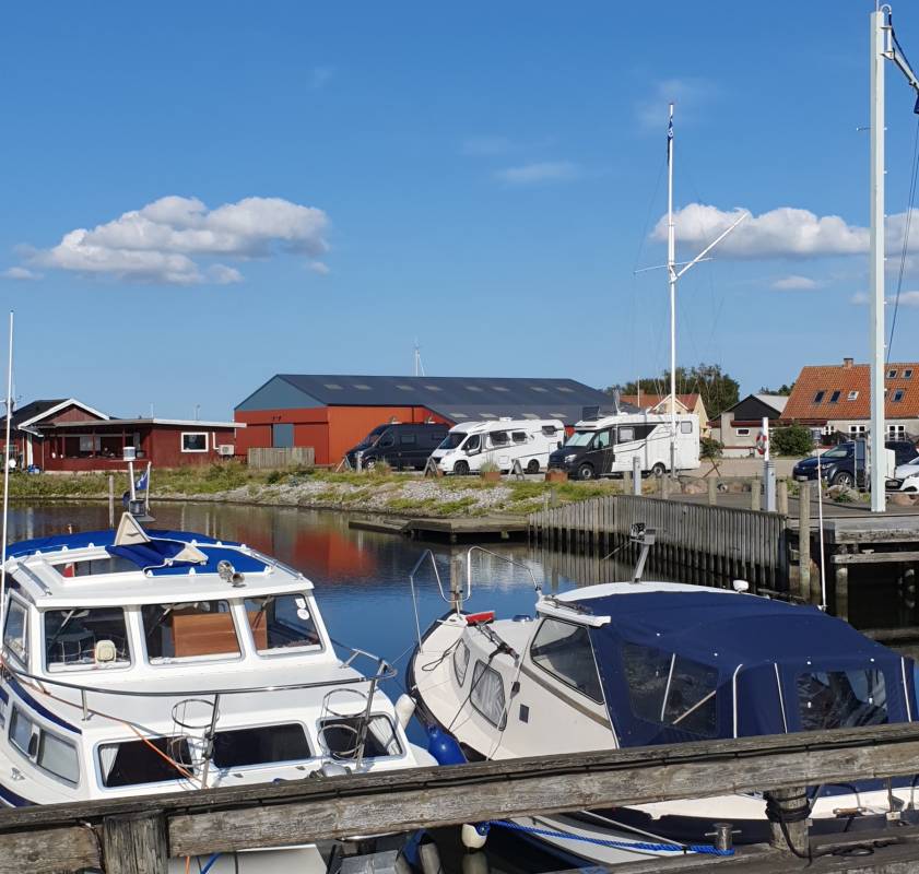 Langø Jachthafen — Área de autocaravanas in Nakskov