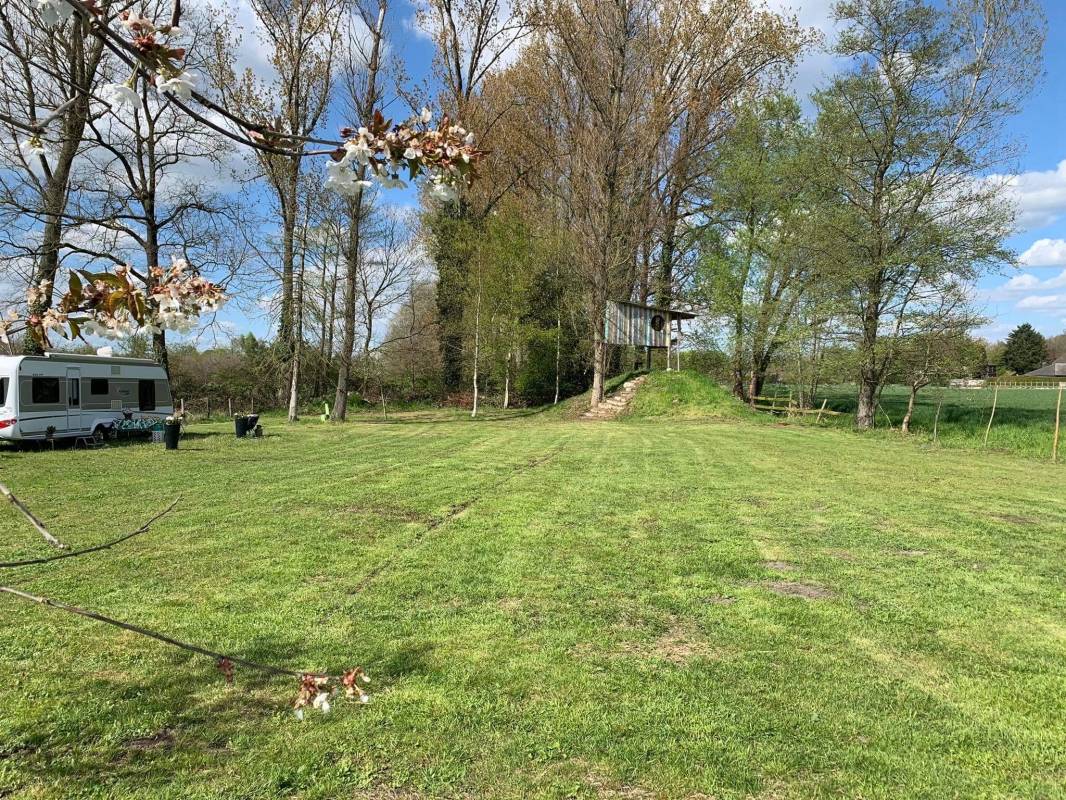 Stellplatz auf der ehemaligen Ponywiese — Motorhome pitch in Gronau (Westfalen)
