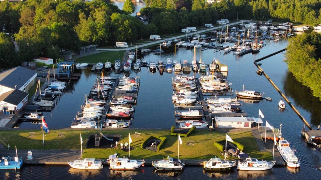 bij de Yachthaven — Photo 5