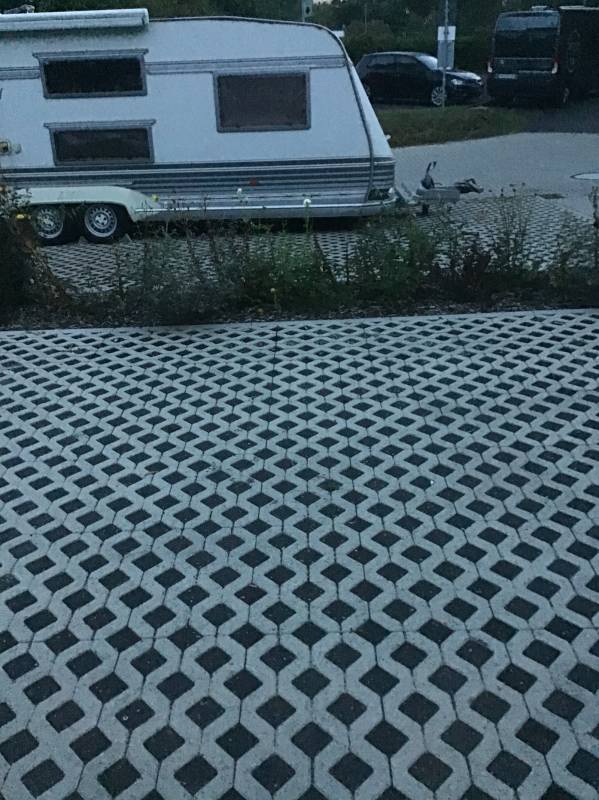 Stellplatz am Kurpark Bad Salzschlirf — Motorhome pitch in Bad Salzschlirf