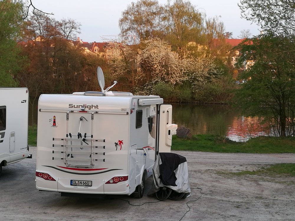 Stellplatz am Mainufer Aschaffenburg — Motorhome pitch in Aschaffenburg-Nilkheim