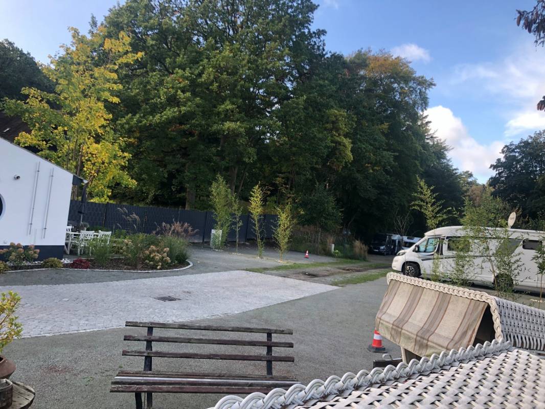 Reisemobilhafen Am alten Forsthaus — Photo 3