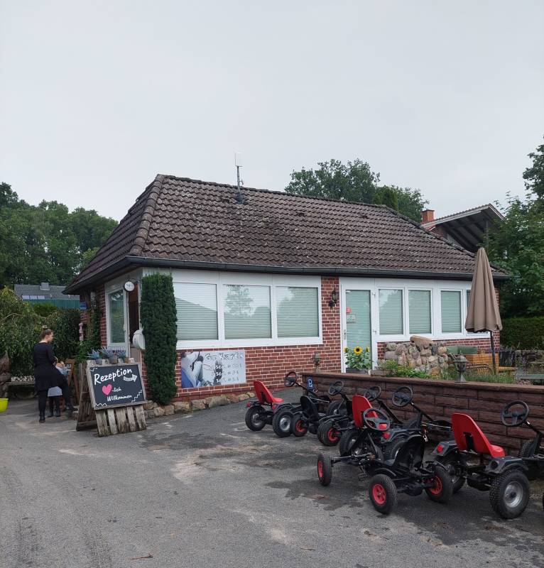Camping-Park Lüneburger Heide — Campsite in Schneverdingen