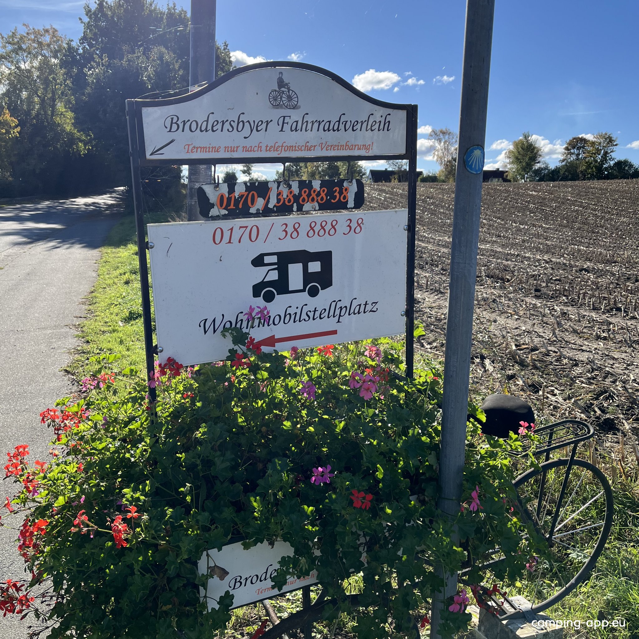 Wohnmobil Stellplätze beim Brodersbyer Fahrradverleih — Photo 5