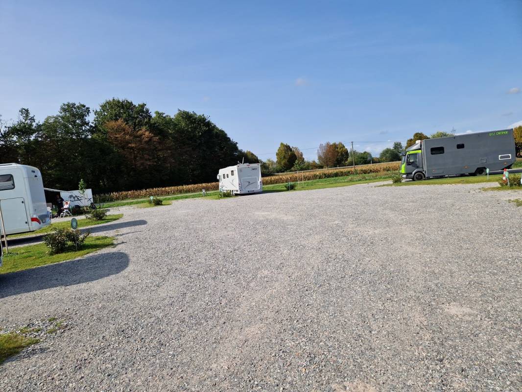 Wohnmobilpark Kenzingen — Photo 3