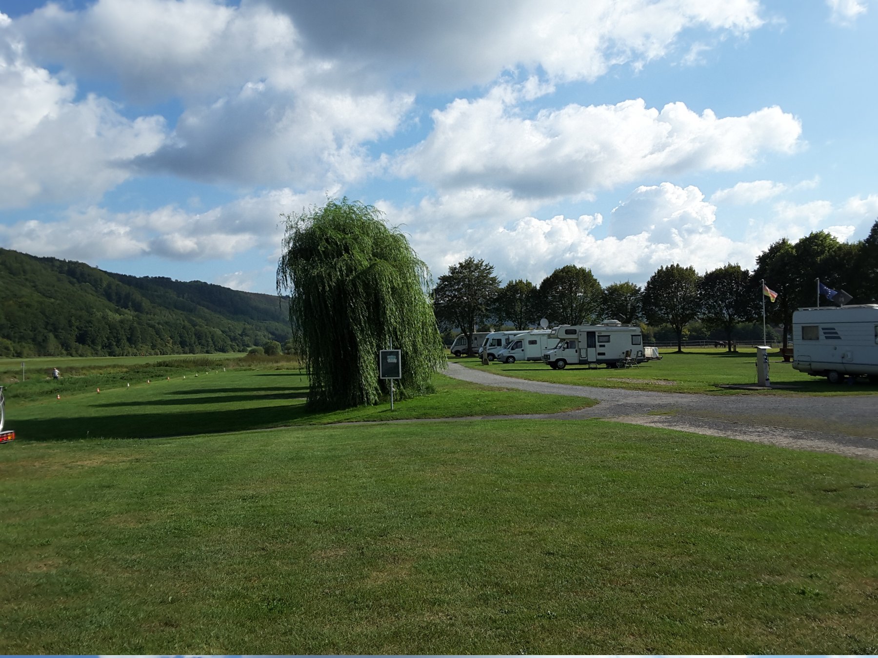 Stellplatz am Weserufer Wahlsburg — Photo 6
