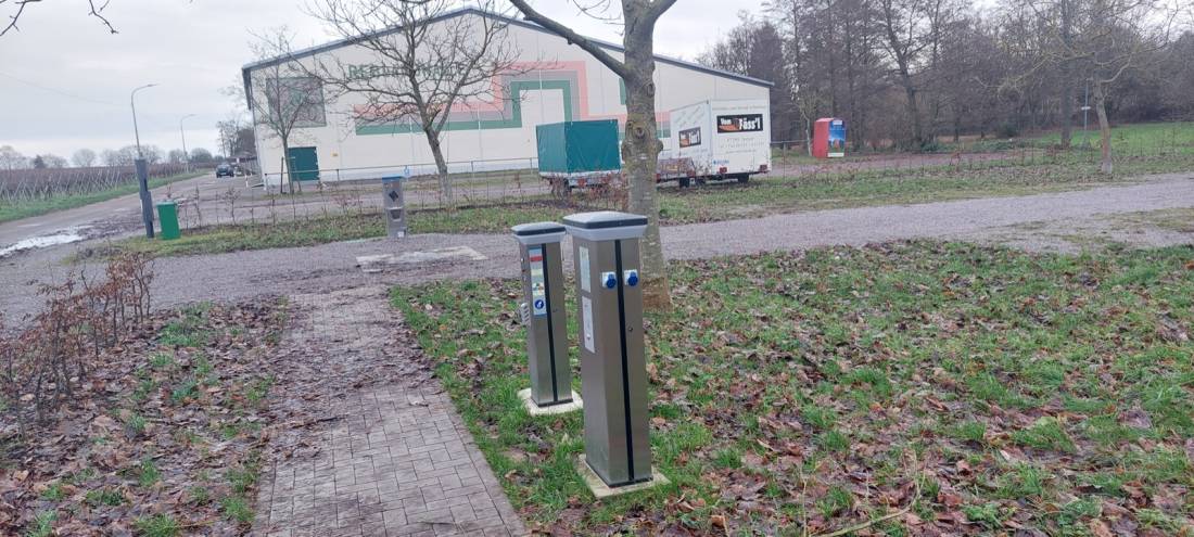 Stellplatz Kirrweiler — Motorhome pitch in Kirrweiler (Pfalz)