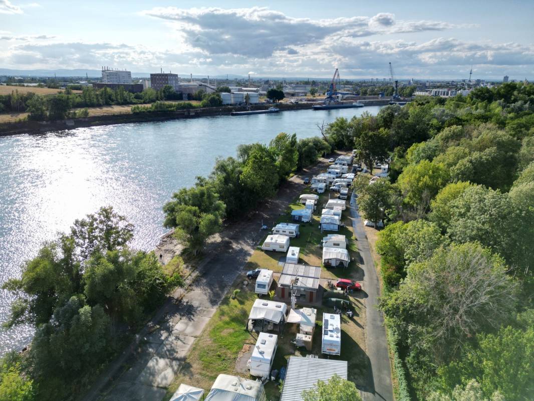 Campingplatz Strandbad Mannheim — Photo 6